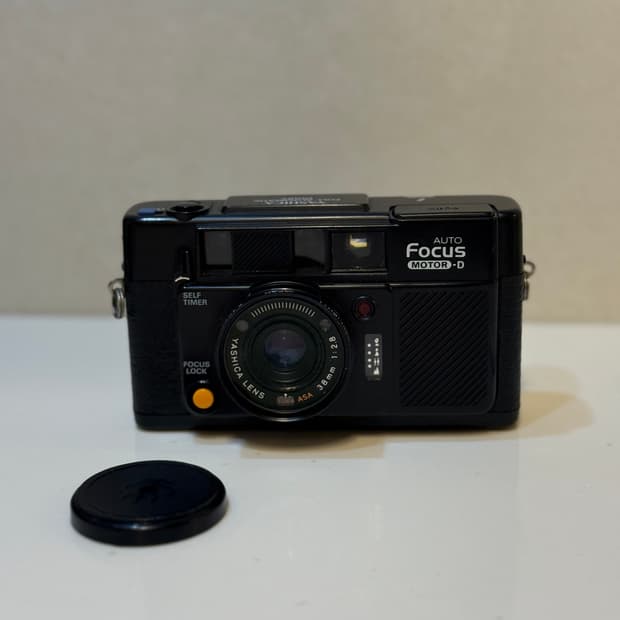 야시카 AUTO FOCUS MOTOR-D 필름 카메라