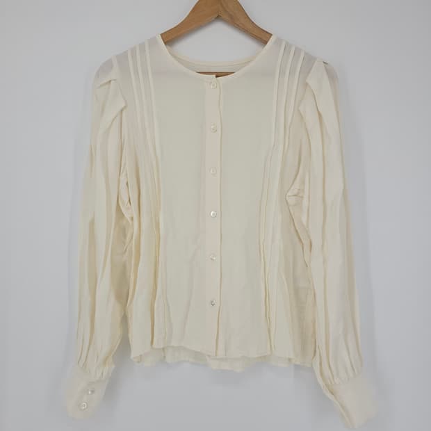 SLOWB 아이보리 퍼프 긴팔 블라우스