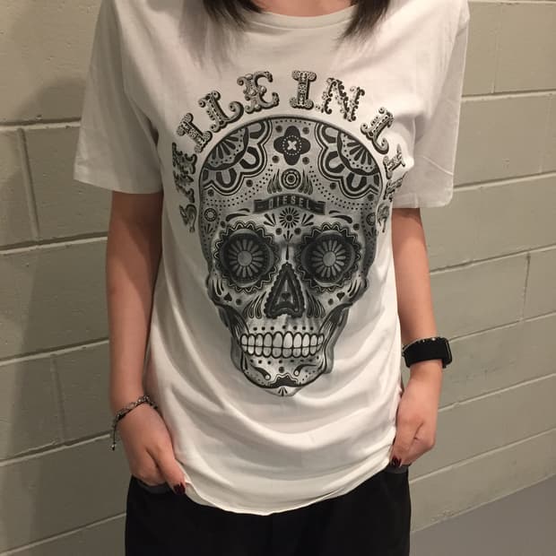 Diesel 90s 반팔