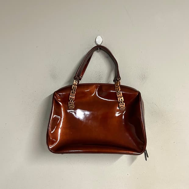 BALLY enamel handbag shiny brown