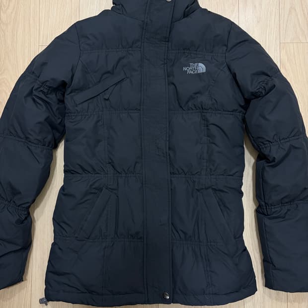 노스페이스 일본판 셔링 다운패딩 M