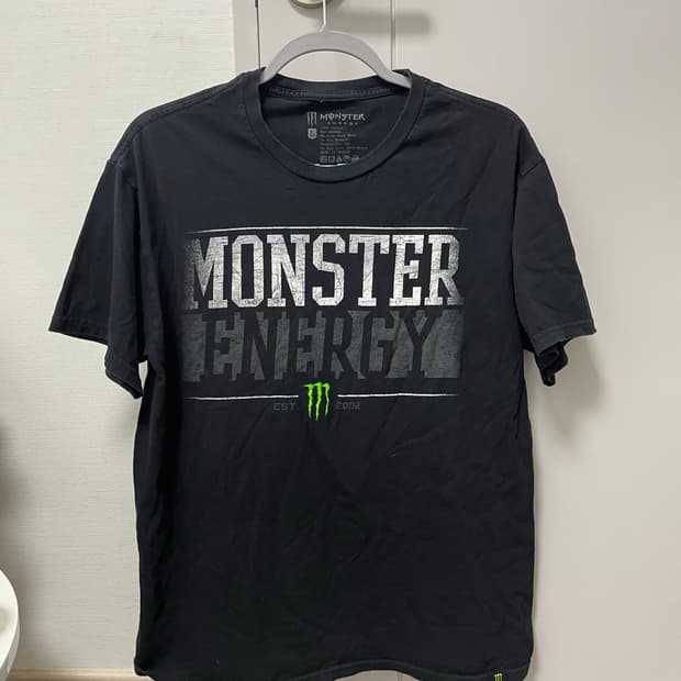 몬스터에너지 반팔티 L
