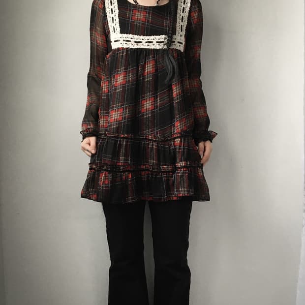 Crochet trimming check pattern onepiece