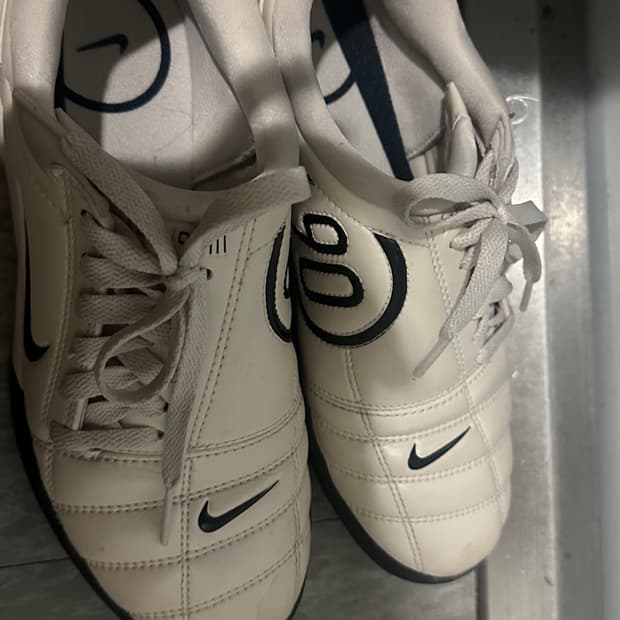 나이키 토탈 90 3 SP 라이트 오어우드 240