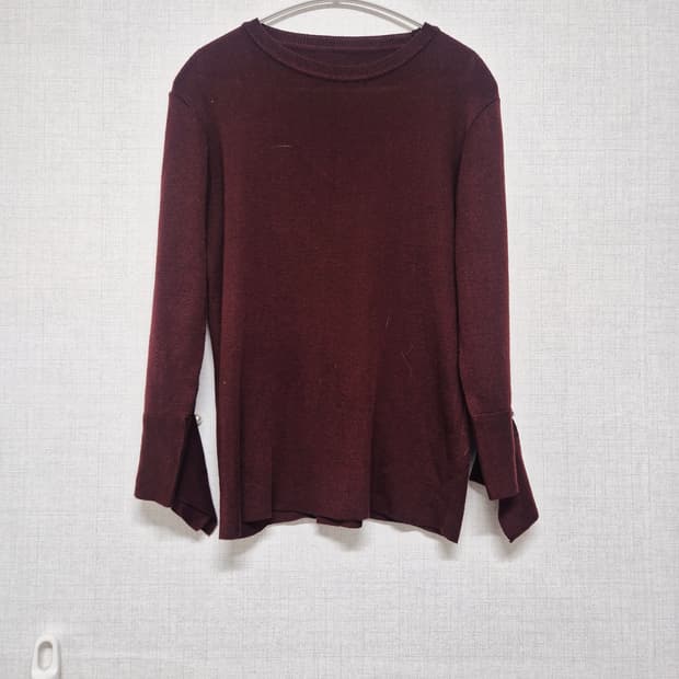 버건디 소매트임 니트