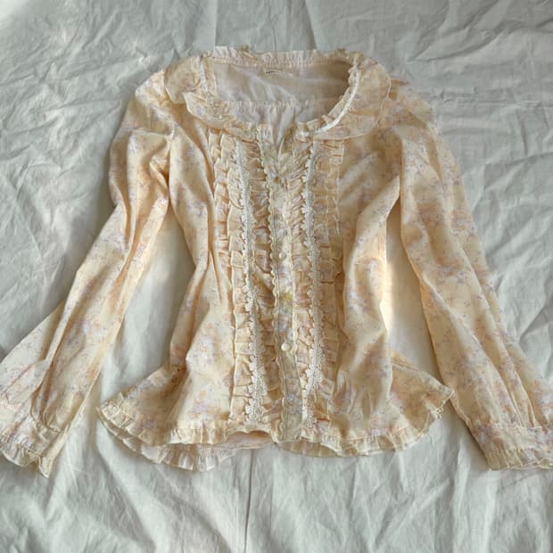 모리 러블리 앤틱 엑시즈팜 블라우스