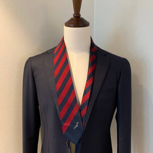 디올(Dior) 레지멘탈 클래식 정장넥타이 명품 100실크 A+ 최상급