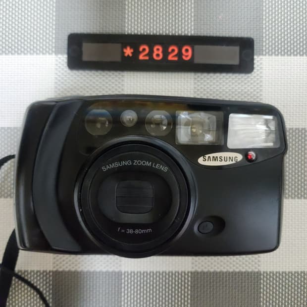 삼성캐녹스 AF 줌 800 필름카메라