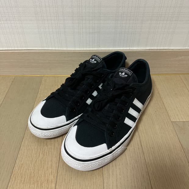 아디다스 니짜 코어 블랙 클라우드 화이트 250