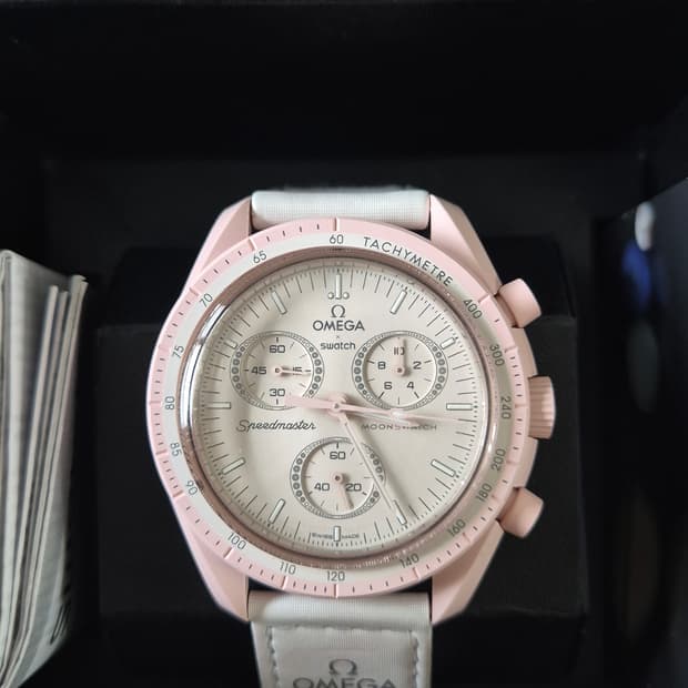 오메가 문스와치 비너스 