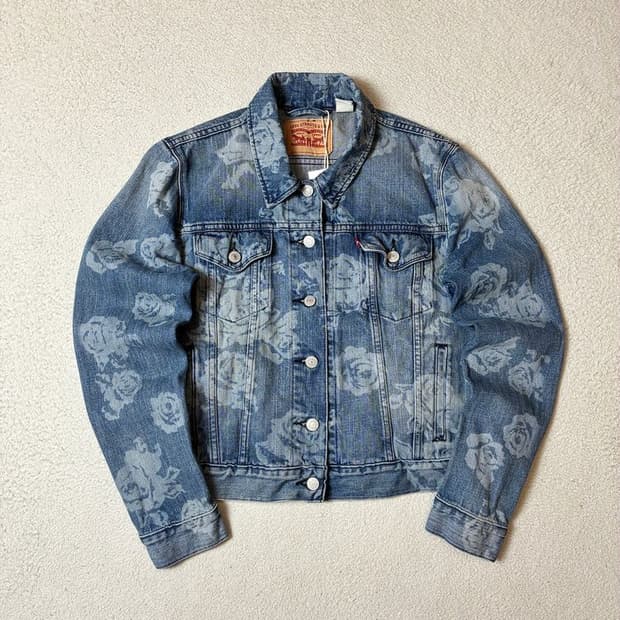 리바이스 00's 플로랄 데님 트러커 자켓 PN7953