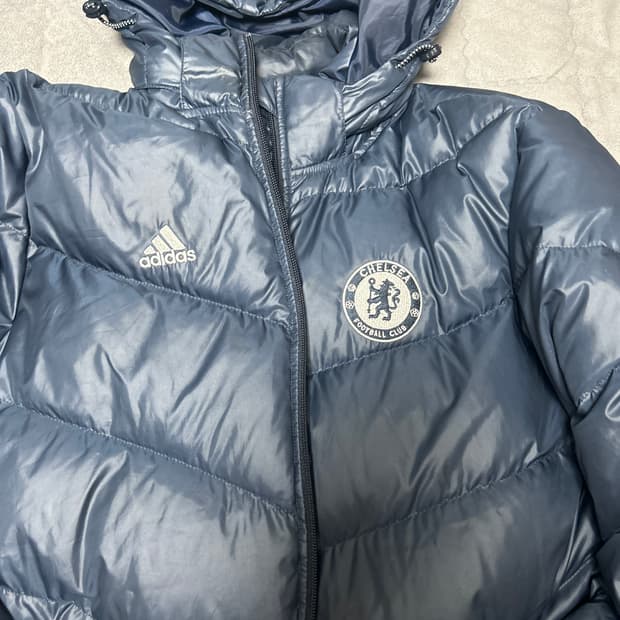 아디다스 첼시 패딩