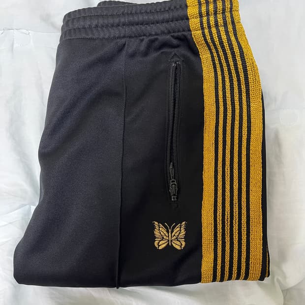 니들스 x 빔즈 콜라보 트랙팬츠 네로우 S