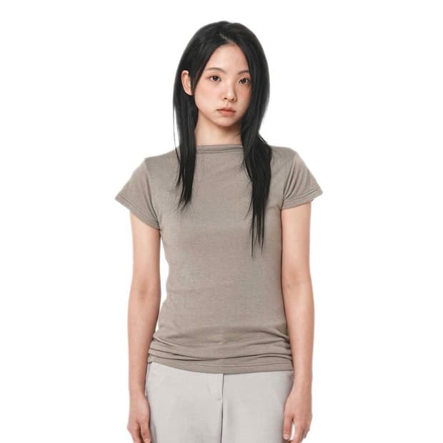 사파리스팟 26ss 1/2 모크넥 반팔 티셔츠