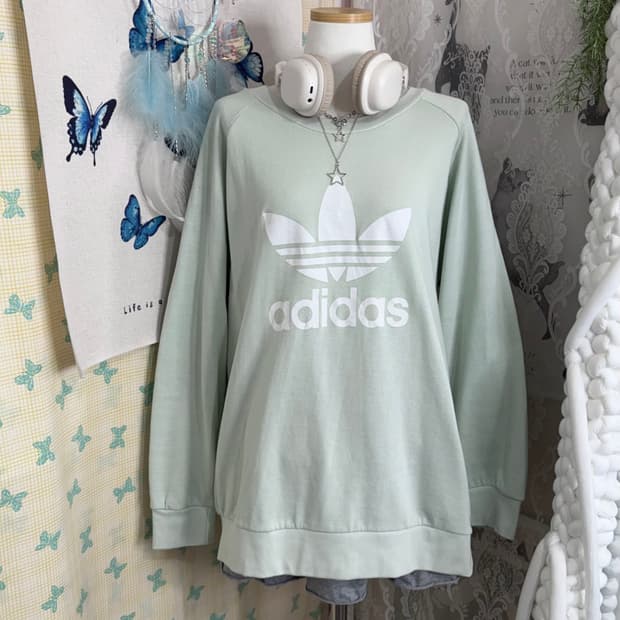 아디다스 민트 파이어버드 오버핏 맨투맨