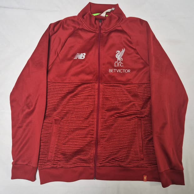 리버풀 트레이닝 상의 팝니다