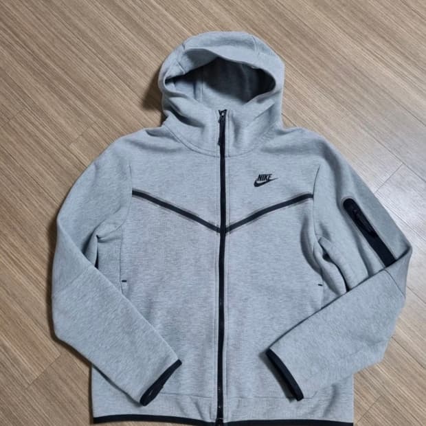 나이키 테크팩 M