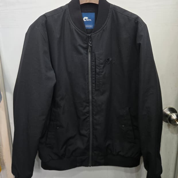 100,L)) NEPA 네파 올블랙 항공점퍼! 깔끔하고 이뻐요 ㅎㅎ