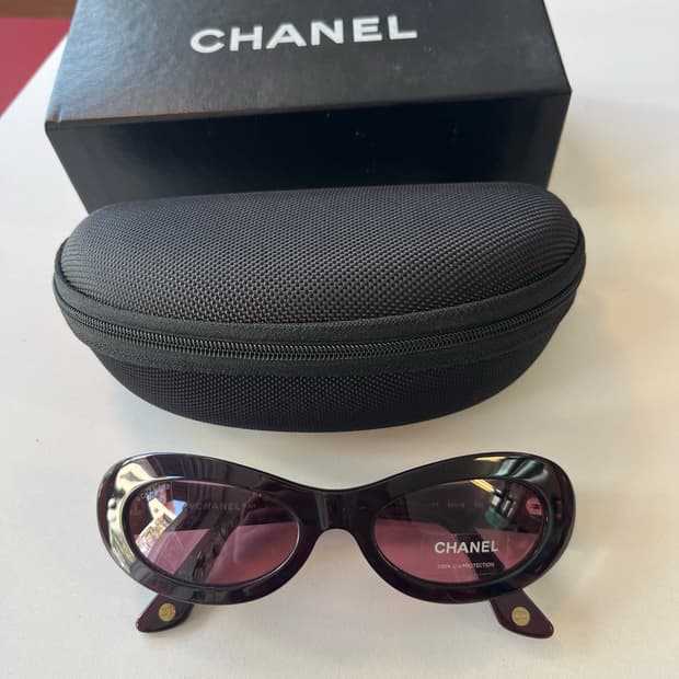 샤넬 90‘s chanel 빈티지 선글라스 mod.5007 와인
