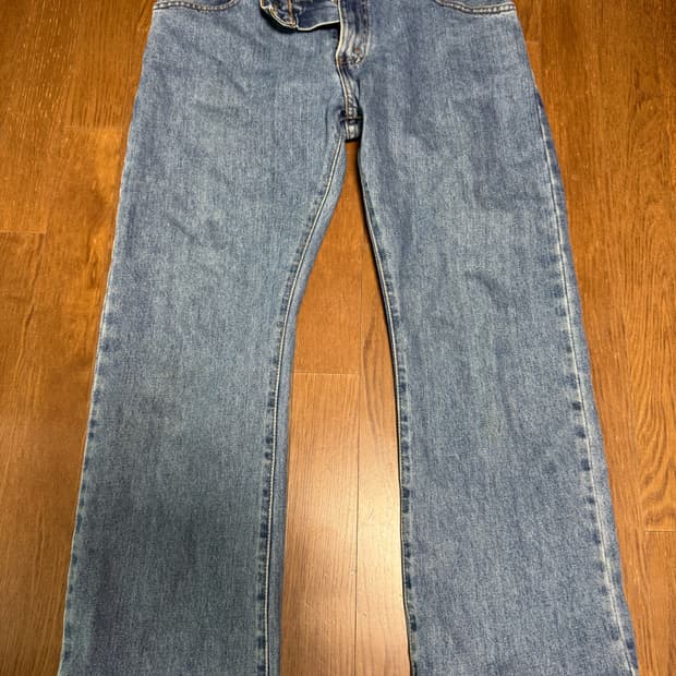 리바이스 517w32/30