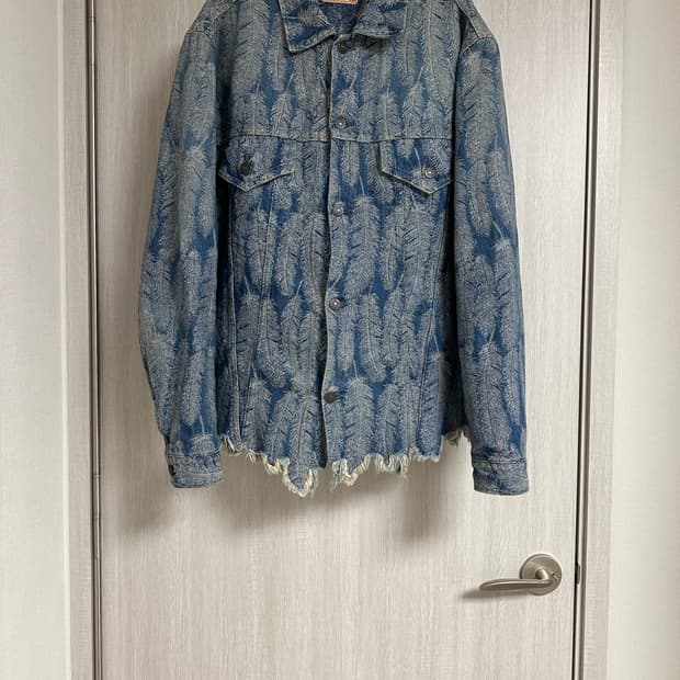 캐피탈 페더자켓