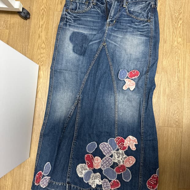 패치 데님 스커트