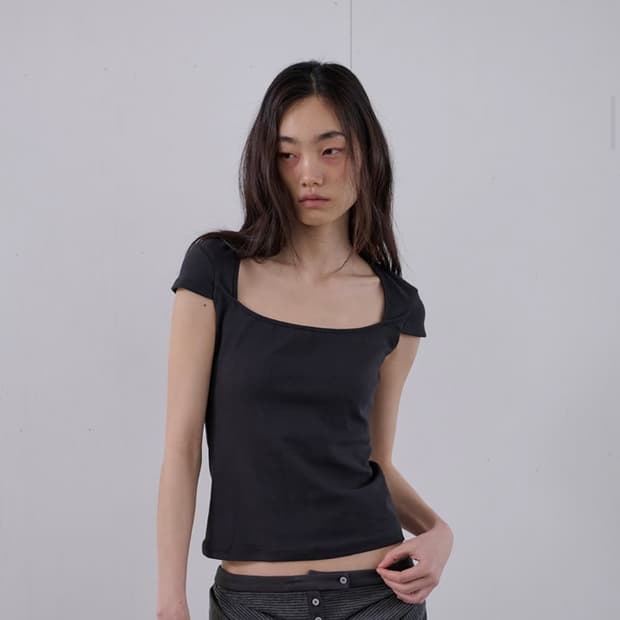 ORDES CORE CAP SLEEVE TEE