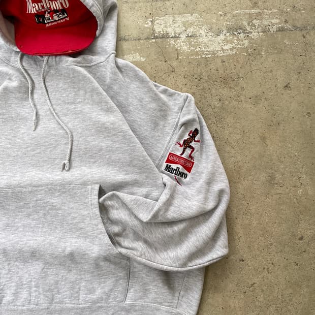 90s Marlboro Gecko Lizard Hoodie