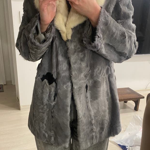 그레이 점박이 리얼 램퍼 밍크 자켓