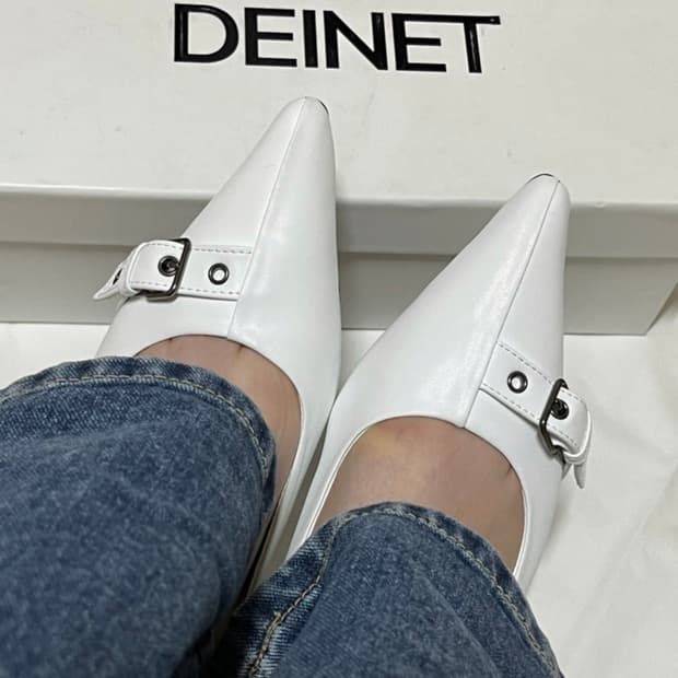 다이닛 버클뮬 플랫슈즈 화이트
