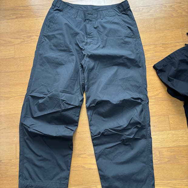 유니클로u 파라슈트 85