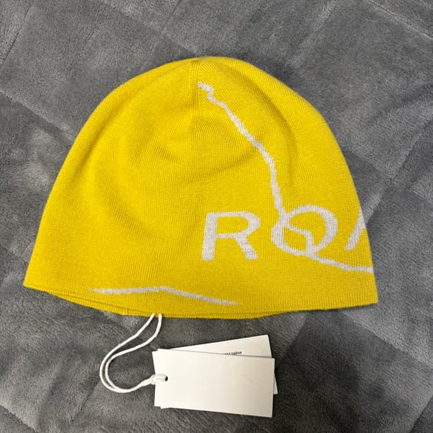 ROA 비니 옐로우 os