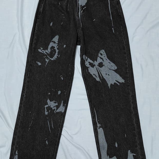 [M] 네스티팬시클럽 나비 그래픽 블리치 와이드 데님 팬츠
