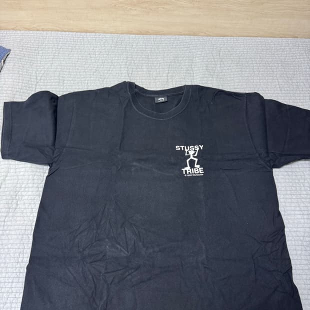 스투시 트라이브 반팔 티셔츠 XL(케어 가능)