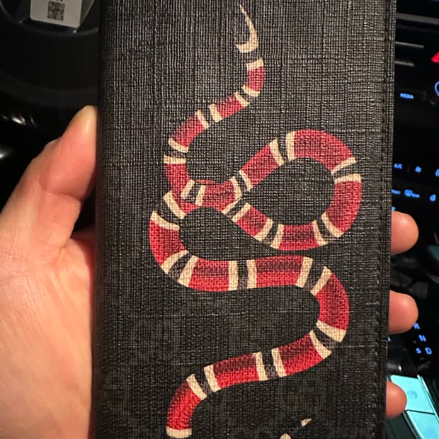 구찌 킹스네이크 장지갑 상태좋음 단품 정품