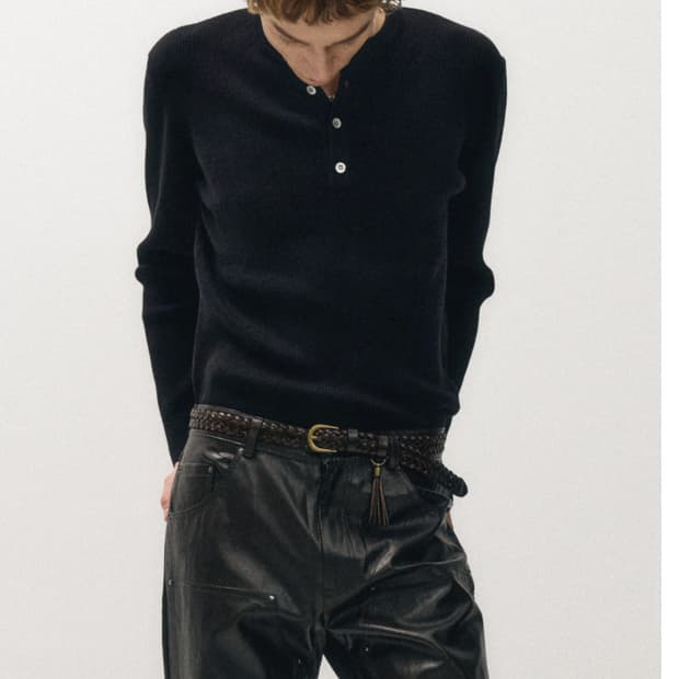 노이어 코튼 리브드 헨리넥 니트 (블랙)50사이즈