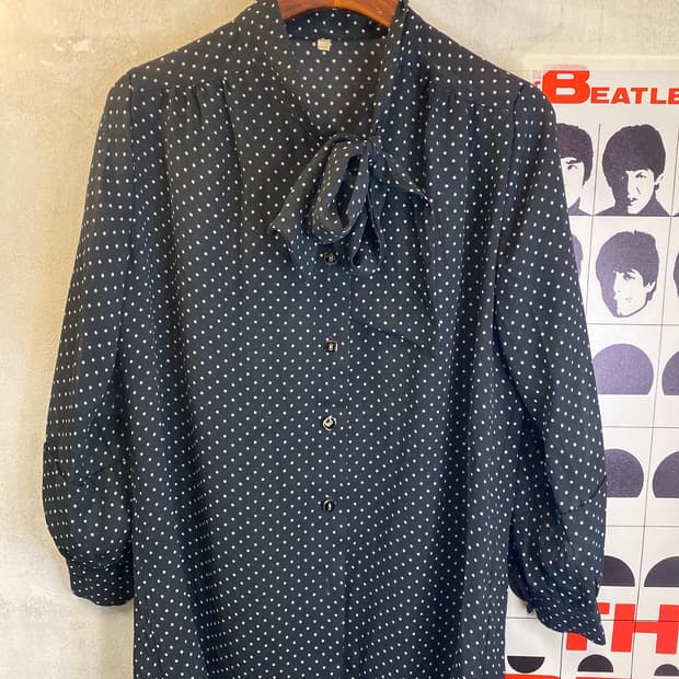 Japan vintage 도트블라우스