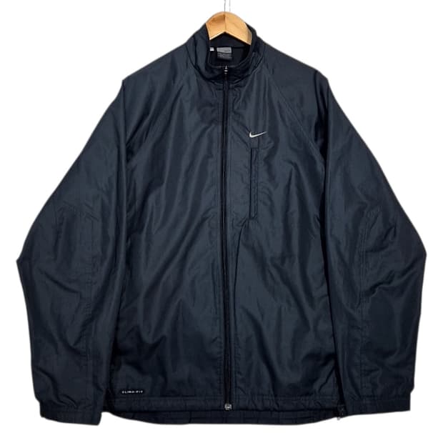 나이키 솔로스우시 바람막이