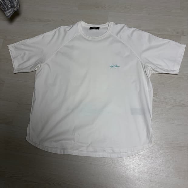 송지오옴므 Bright Stars 페인트 티셔츠