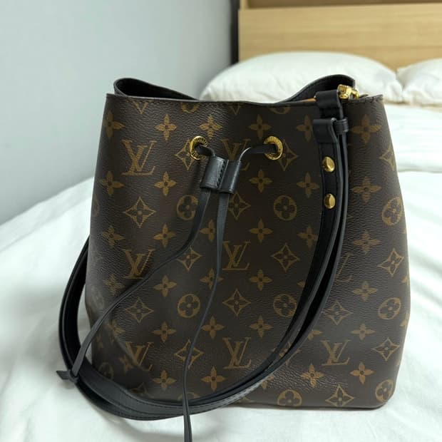 루이비통 네오노에