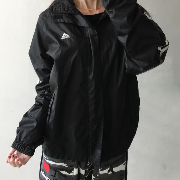 아디다스 삼선 바람막이 자켓