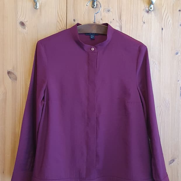 55.COS 크롭 시프트 블라우스