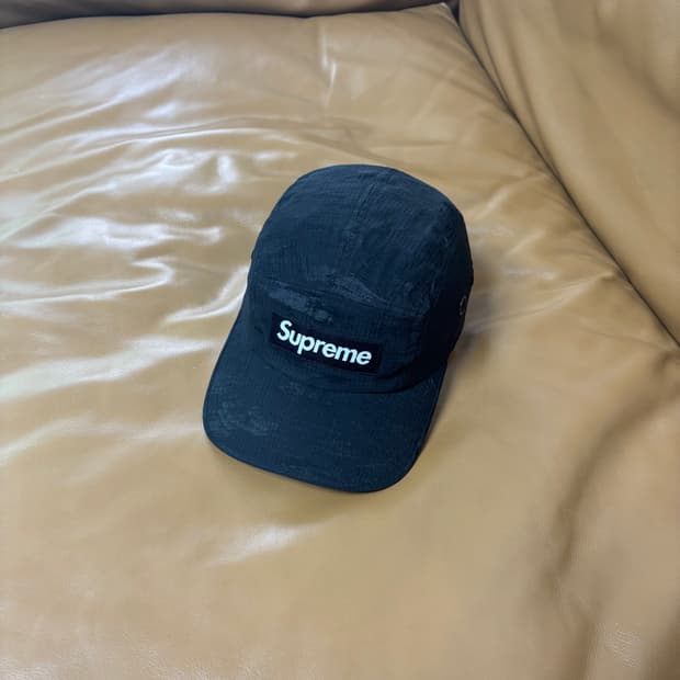 Supreme 슈프림 카모 블랙 캠프캡 모자 (Camo Black)