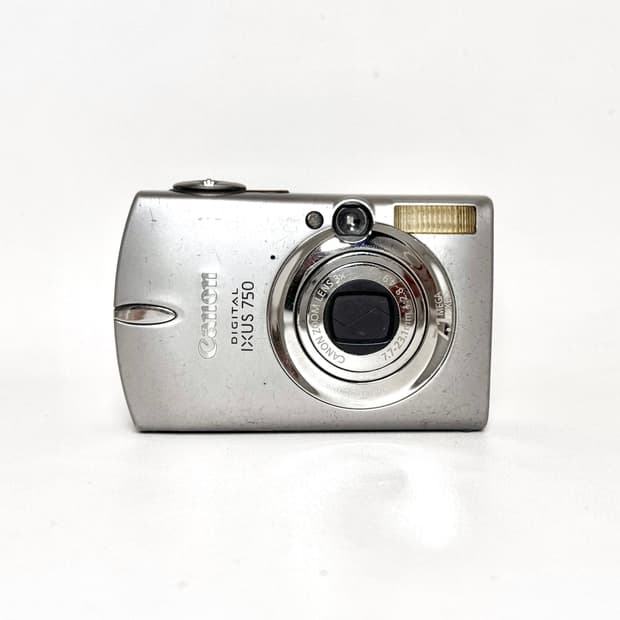 캐논 익서스 750 IXUS (익시 IXY 700, 파워샷 SD550)