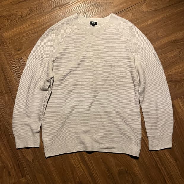 유니클로 홀 가먼트 니트 그레이 L