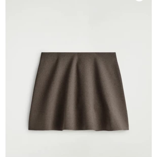 [미착용/새제품] cos 플레어 미니 스커트 xs