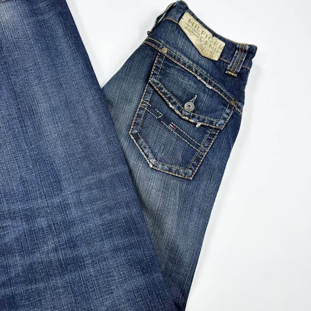 타미힐피거 워싱 스트레이트 데님 팬츠 (29인치)