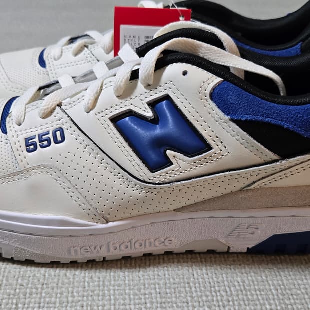 뉴발란스 550 아이보리블루 2E 290사이즈