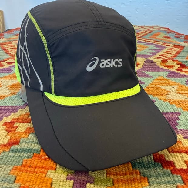 아식스 러닝 캡