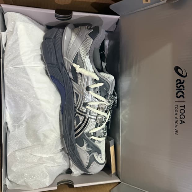 아식스 토가 젤 큐물러스